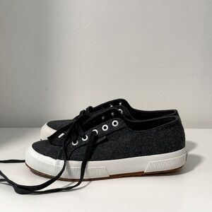 NEW Superga Dark Gray Wool Felt Sneakers - Size: Women’s 6.5 (US)/37 (EU)